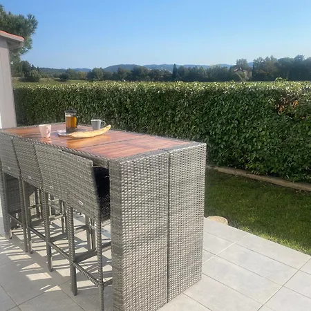 Holiday home Cetanou 4 Etoiles Piscine Et Climatisation Au Calme La Londe-les-Maures